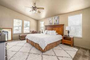 Quiet and Cozy 3 bed 2 bath 1600 sq ft home in Munds Park AZ